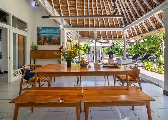 Nyumpene In Legian (Bali)