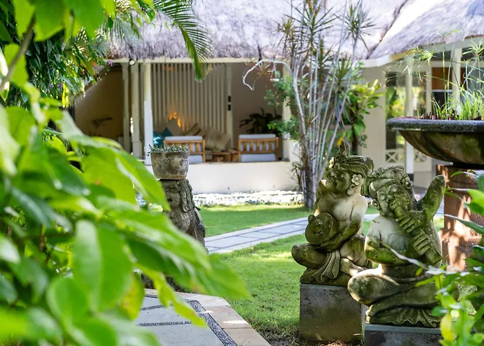 Nyumpene In Legian (Bali)